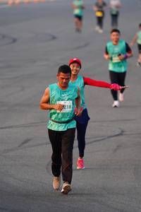 BIB: 218
                            <button type="button" onclick="openModal(10509370)" class="btn btn-primary btn-sm float-right btn-popup" data-toggle="modal" data-target=".modal-high-quality">
                        <i class="fas fa-shopping-cart"></i> Add to Cart
                    </button>
                                            <button type="button" onclick="isThisMe(10509370, true)" class="btn btn-success btn-sm float-right btn-popup btn-isme hidden" data-toggle="tooltip" data-placement="bottom" title="นี่คือรูปของคุณใช่ไหม คลิกที่นี่เพื่อเอาเข้าอัลบั้ม">
                        <i class="fas fa-plus"></i> Add to album
                    </button>
                    <button type="button" onclick="isThisMe(10509370, false)" class="btn btn-warning btn-sm float-right btn-popup btn-isnotme hidden">
                        <i class="fas fa-ban"></i> Remove from album
                    </button>